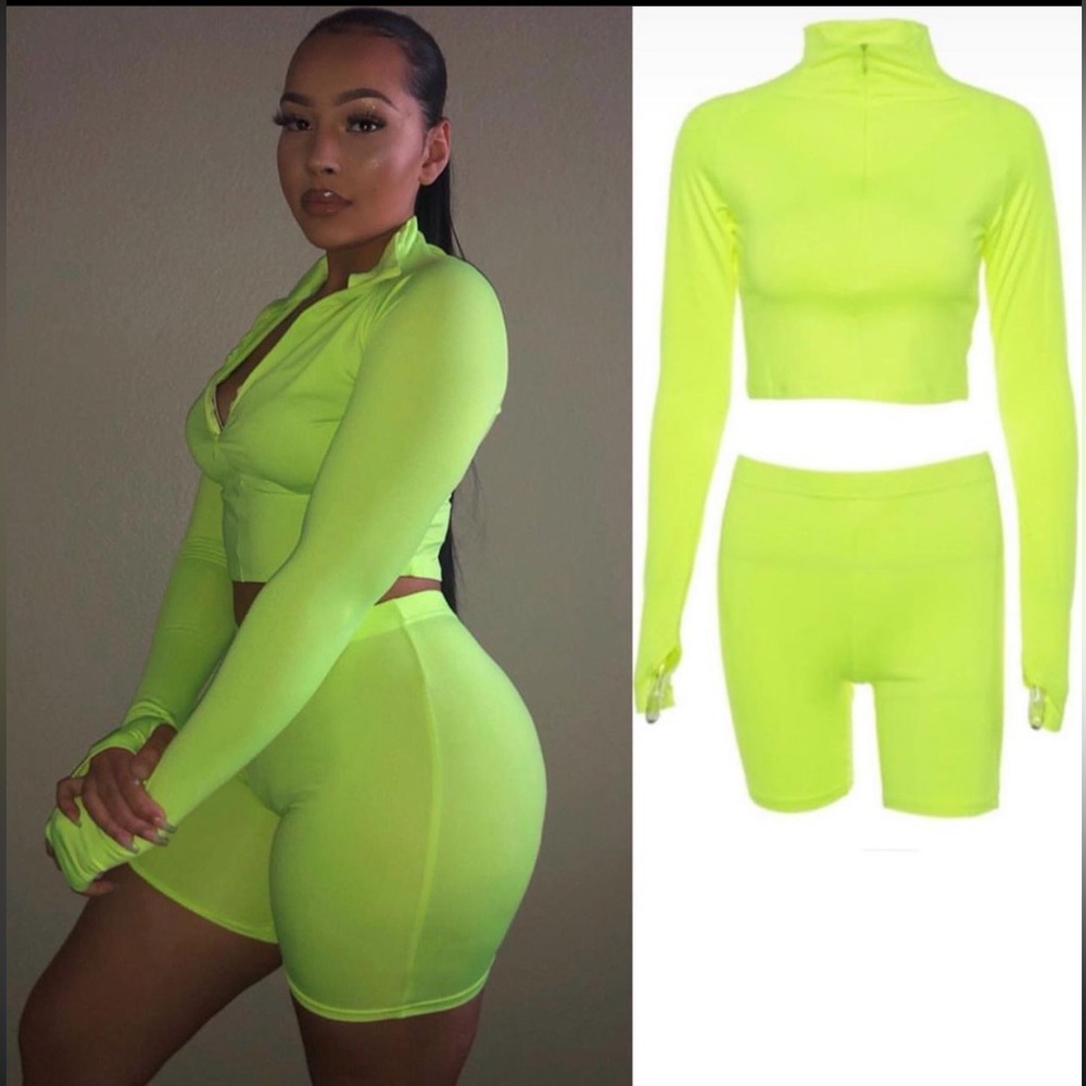 Highlight 2 Piece - Picture 2 of 3